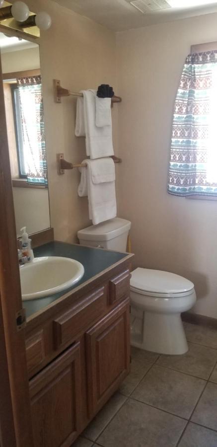 גרנד לייק Columbine Cabins מראה חיצוני תמונה